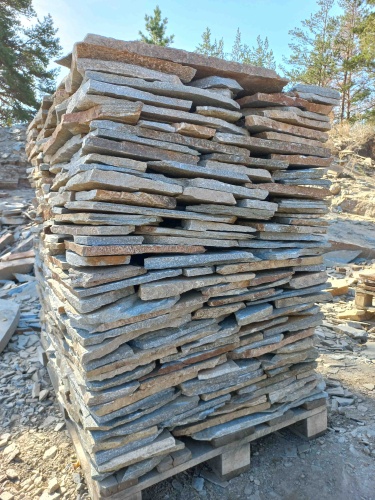 Плитняк златолит серебристый для цоколя, отмостки купить в Воскресенске