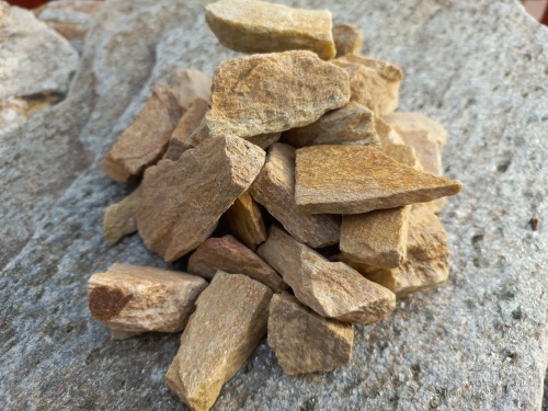 Златолит жёлтый декоративная каменная крошка купить в Воскресенске