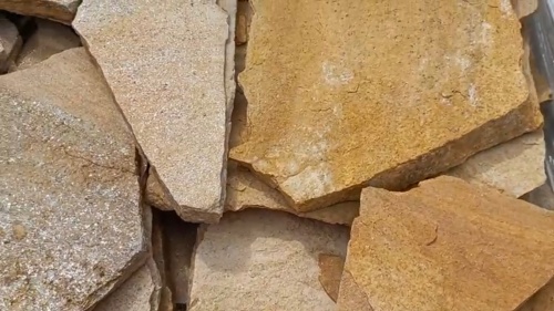Плитняк златолит жёлтый для фасада 1,5-3 см купить в Воскресенске